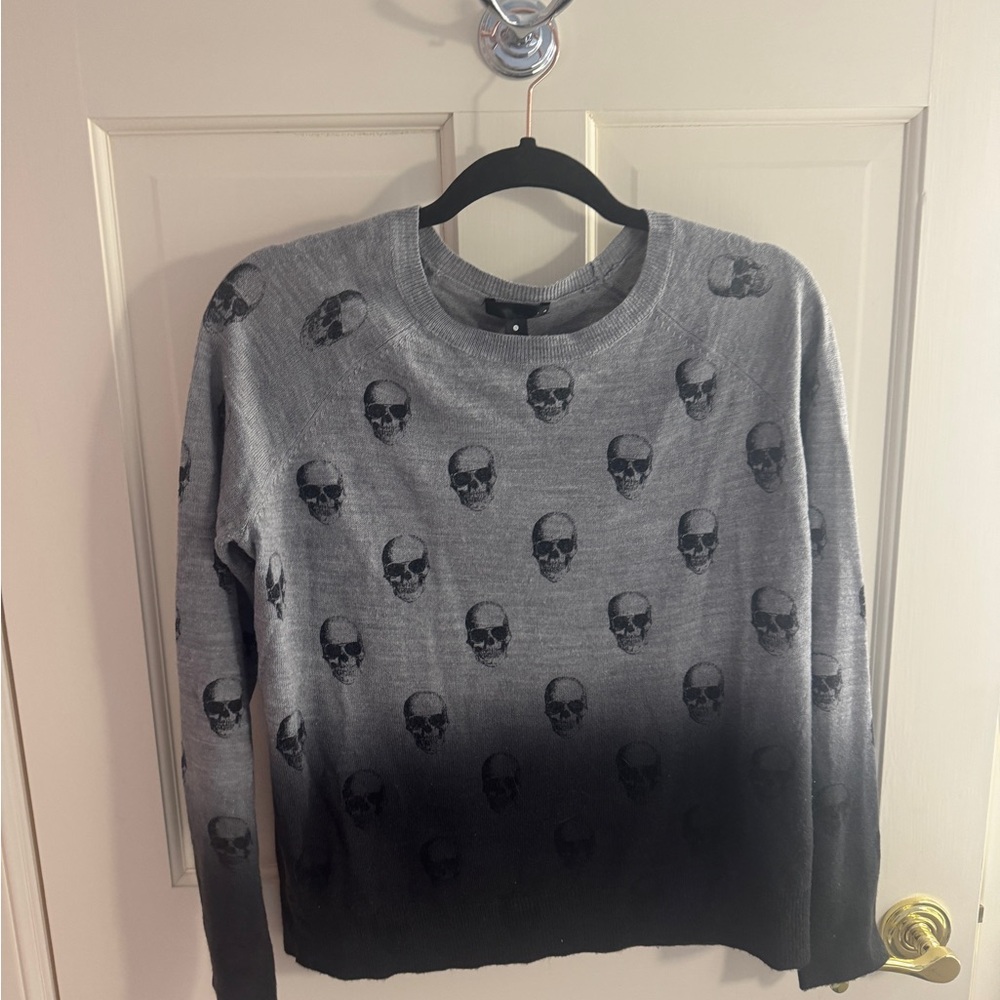 Gray Skull Pattern Sweater aqua